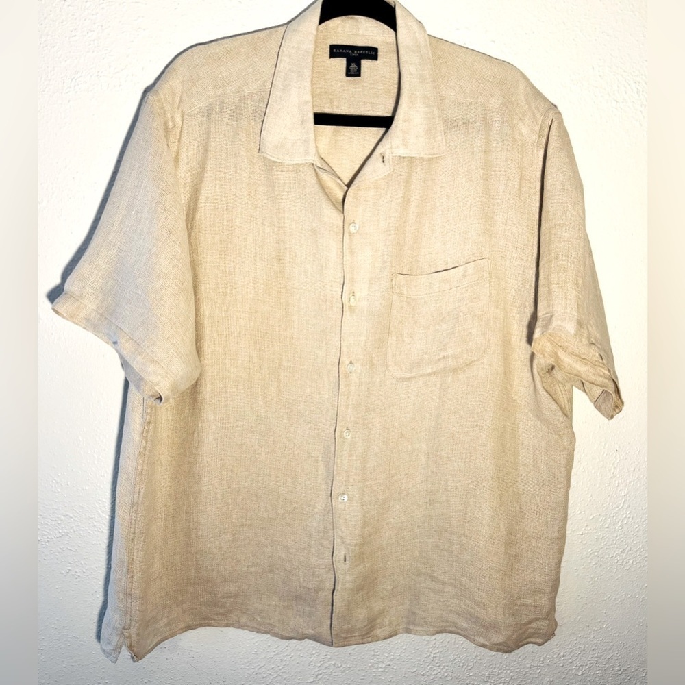 Banana Republic 100% Linen Men's XL Beige Short Sleeves Boho Casual Shirt